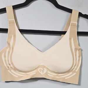 Seamless Beige Comfy Wireless Bra Size M